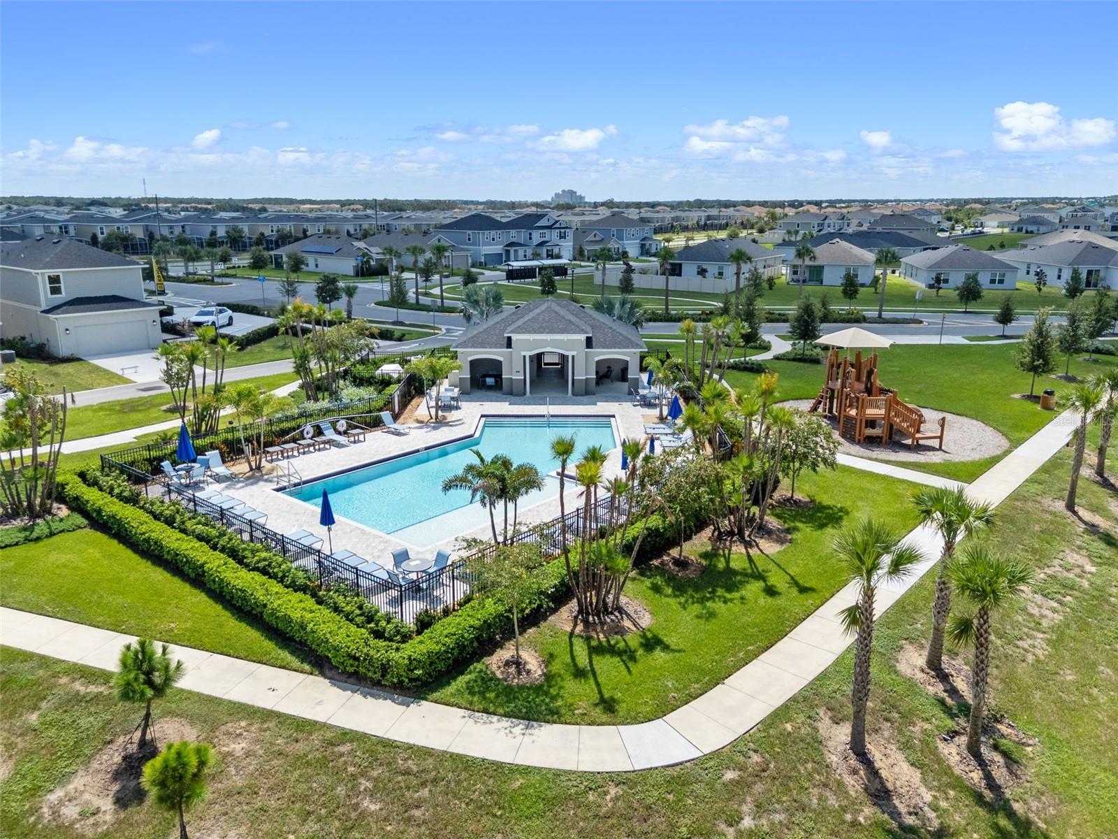 Image 28 of 31 For 625 Overpool Avenue