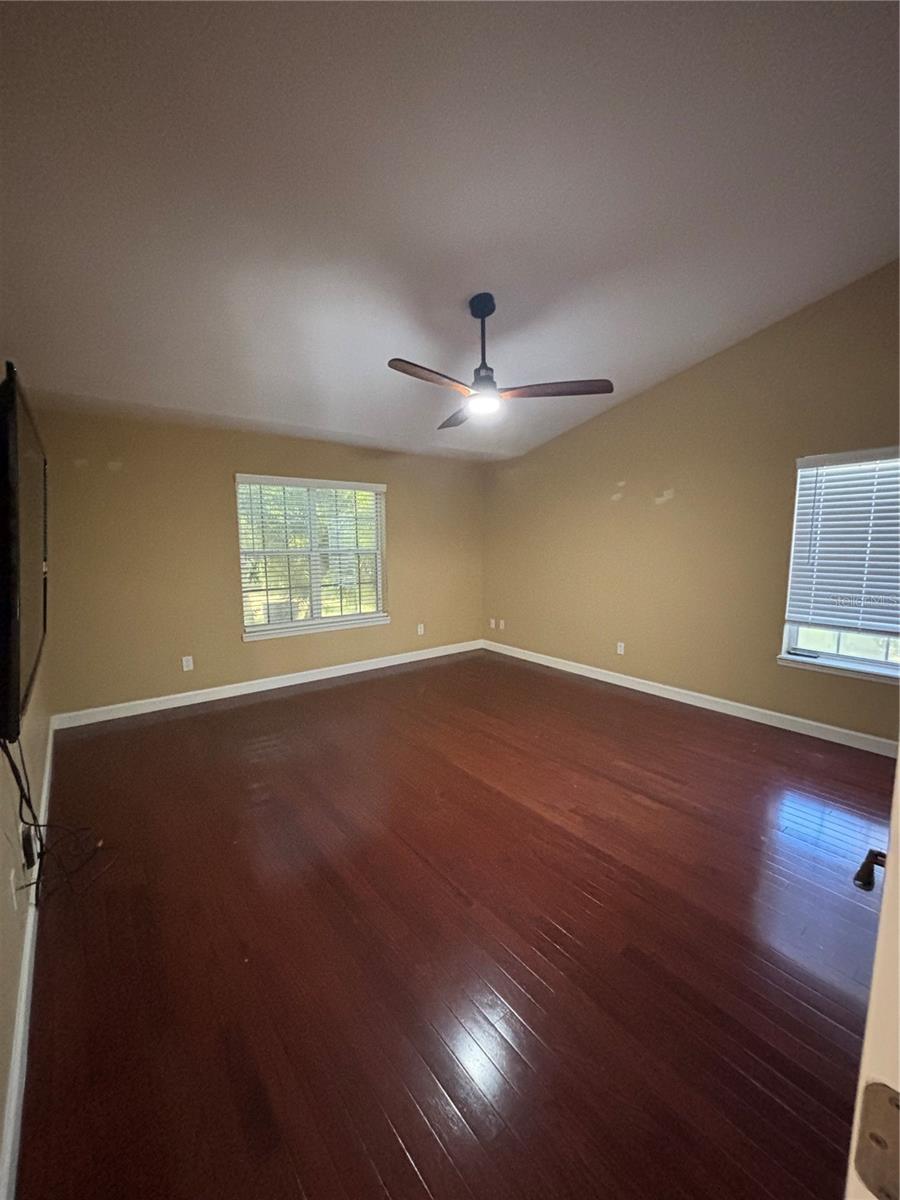 Image 22 of 25 For 3511 Fox Lake Drive