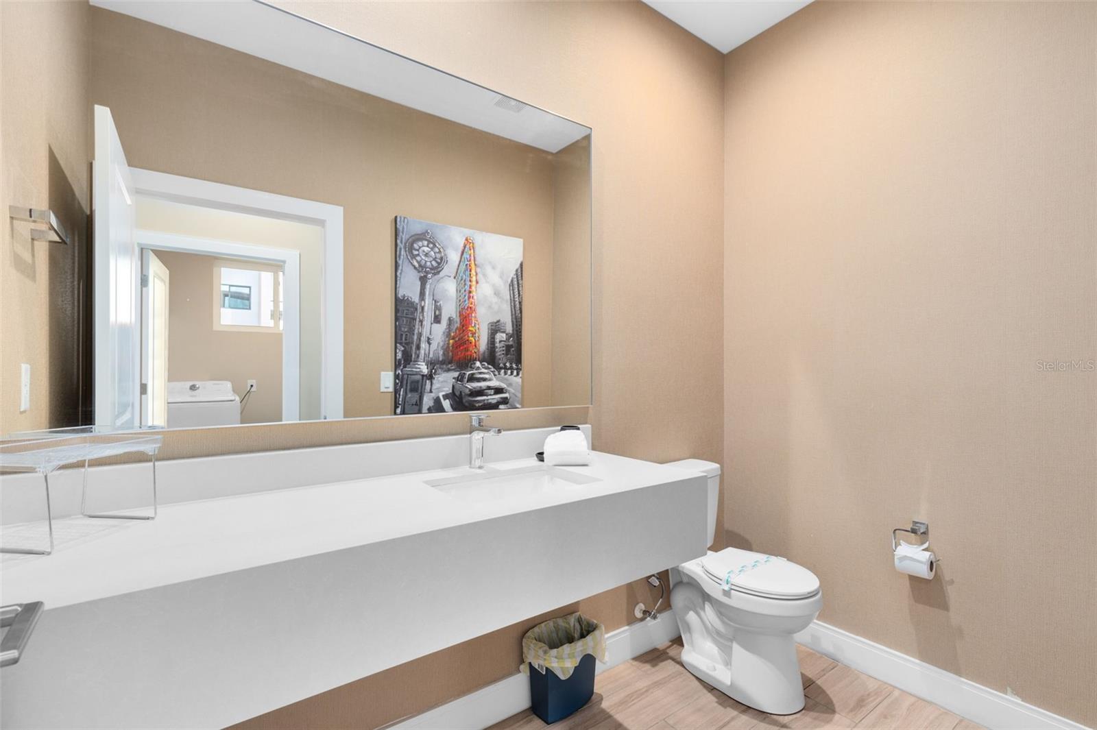 Image 16 of 38 For 3061 Rockefeller Way