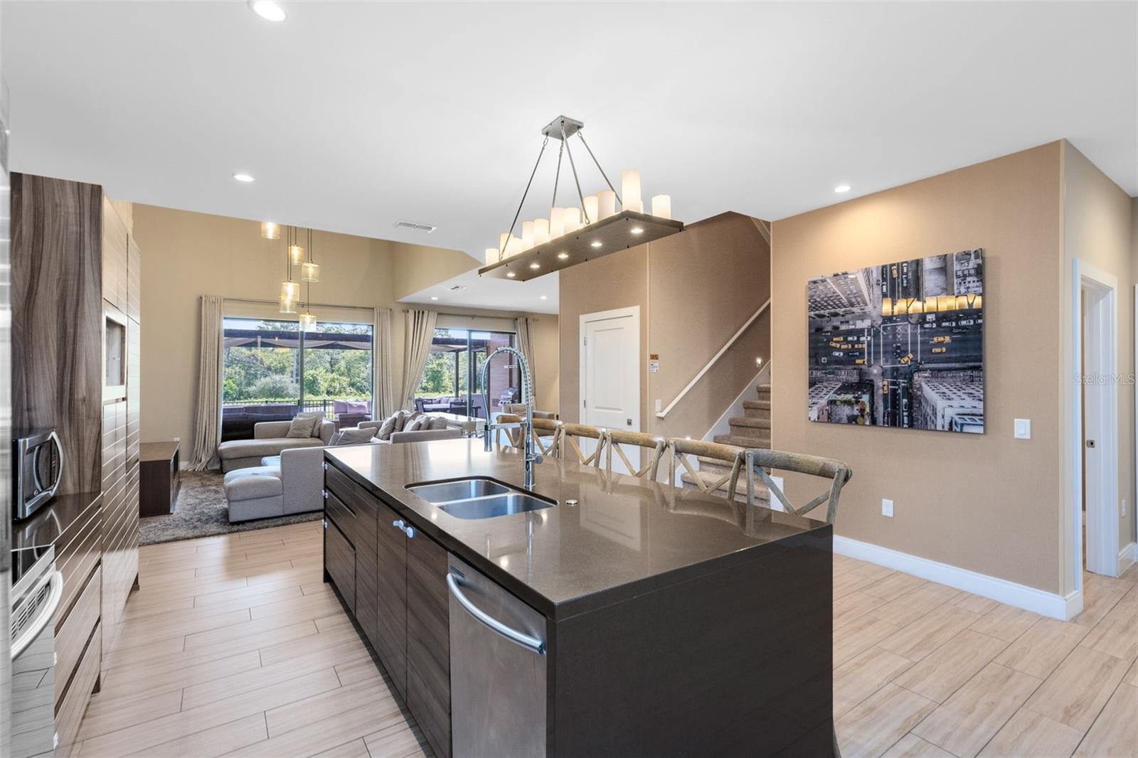 Image 3 of 38 For 3061 Rockefeller Way