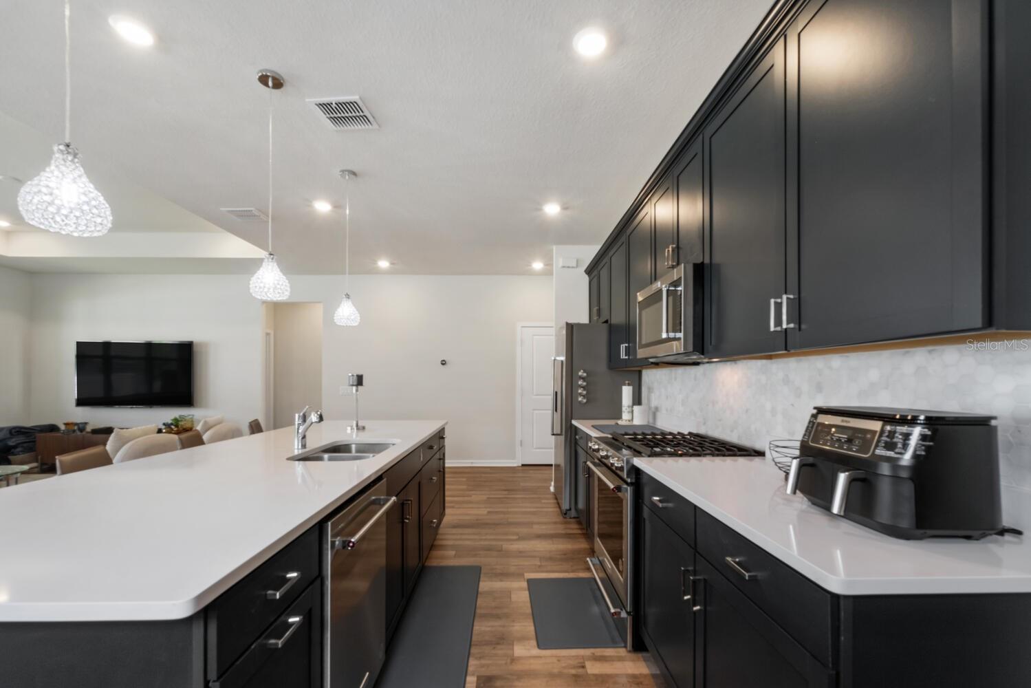 Image 11 of 25 For 13673 Fresh Ivy Street