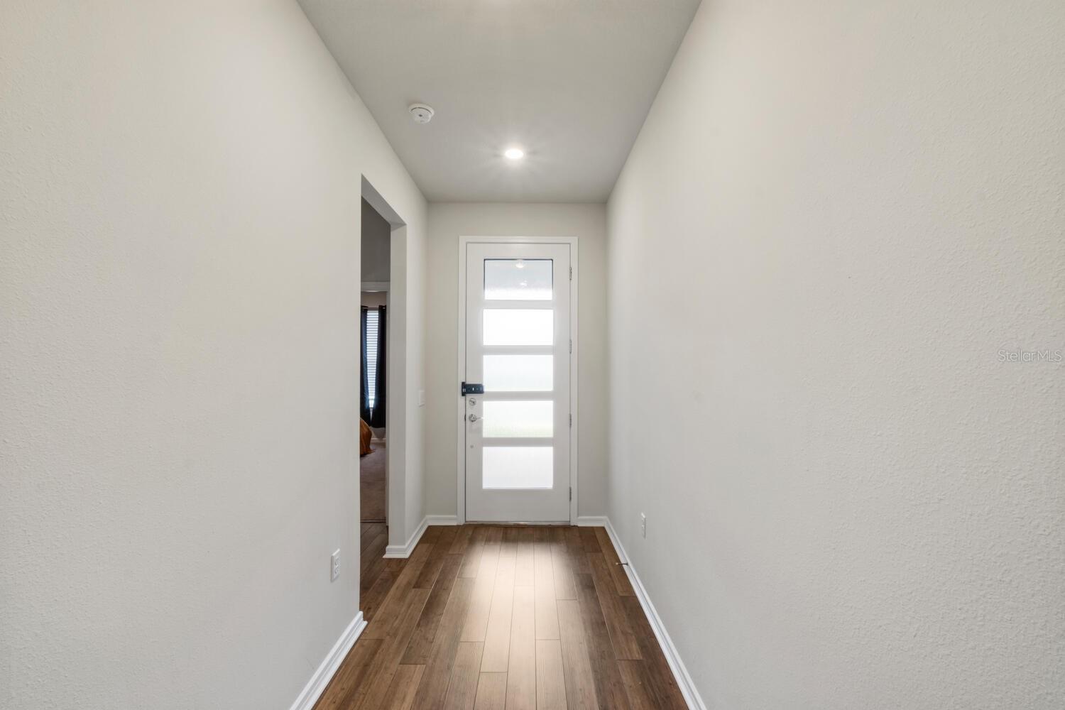 Image 4 of 25 For 13673 Fresh Ivy Street