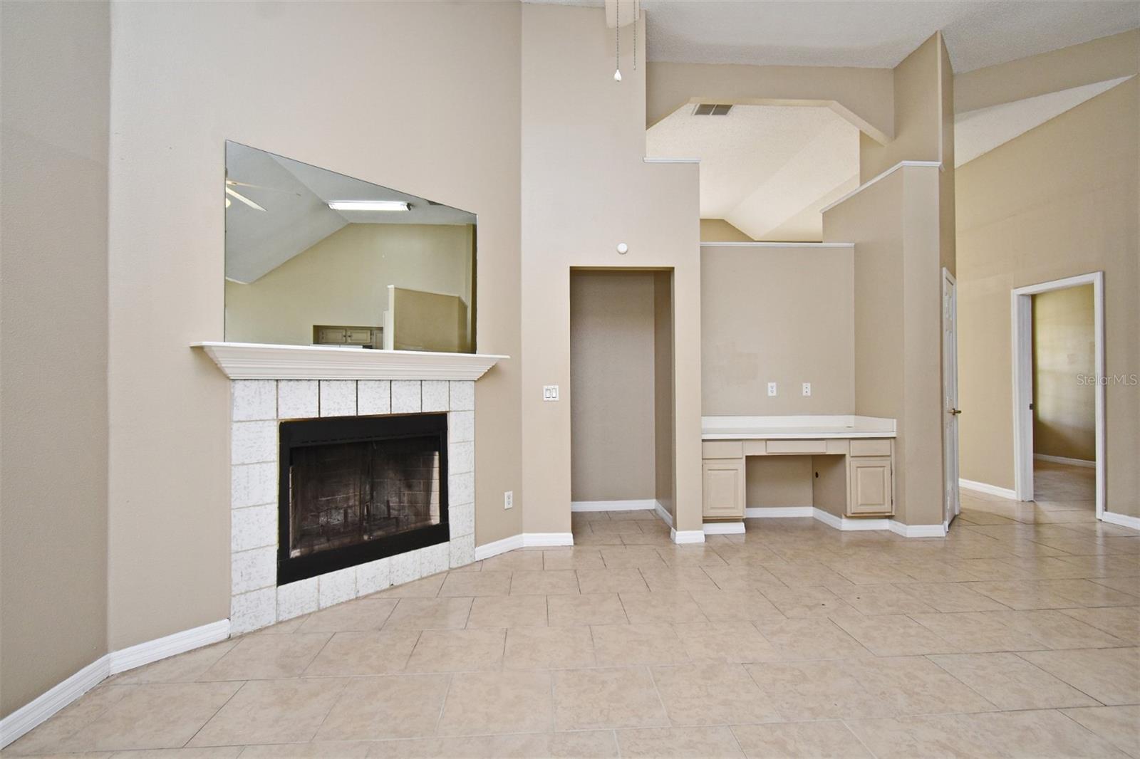 Image 10 of 40 For 8623 Honolulu Drive