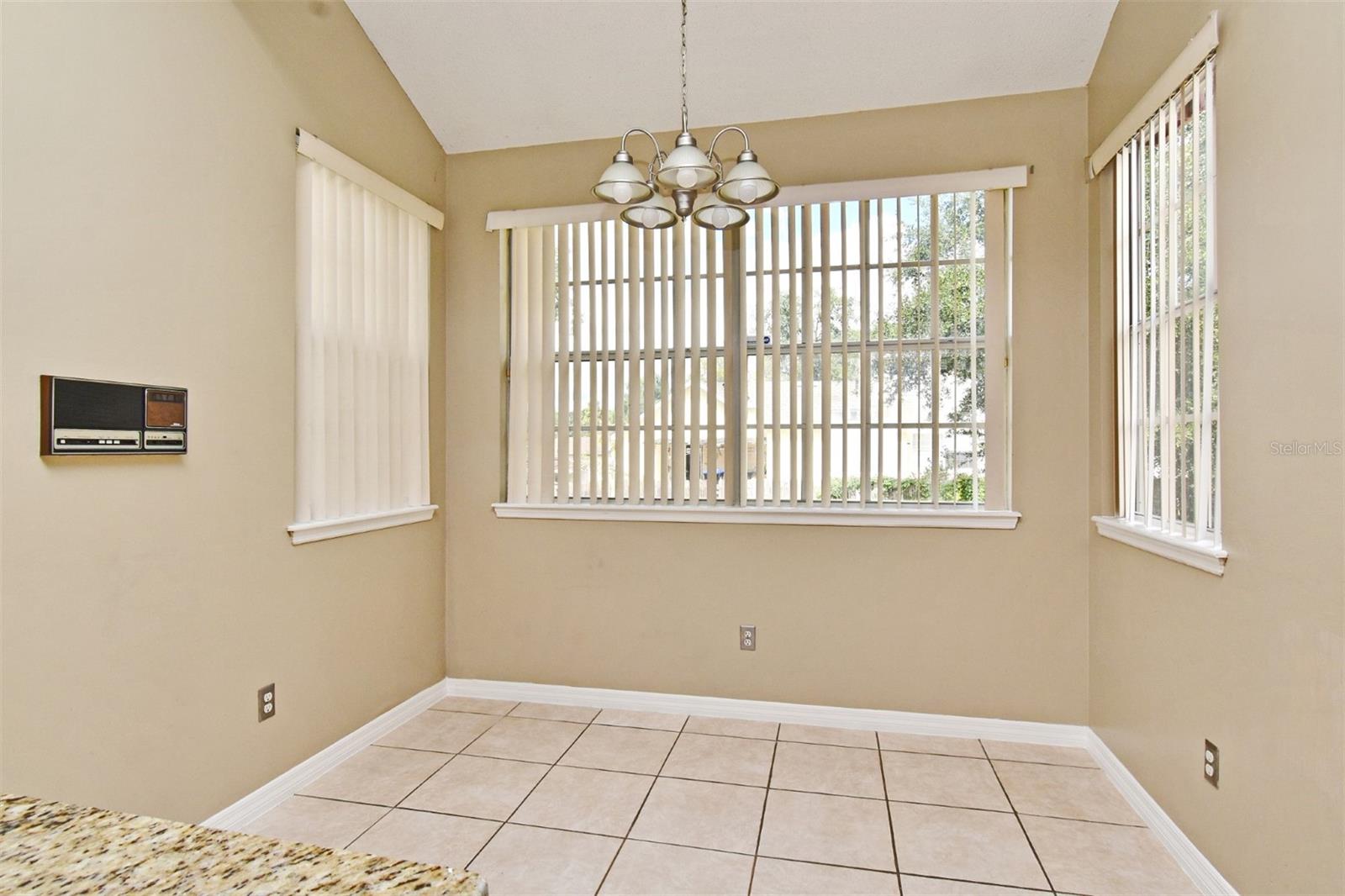 Image 14 of 40 For 8623 Honolulu Drive