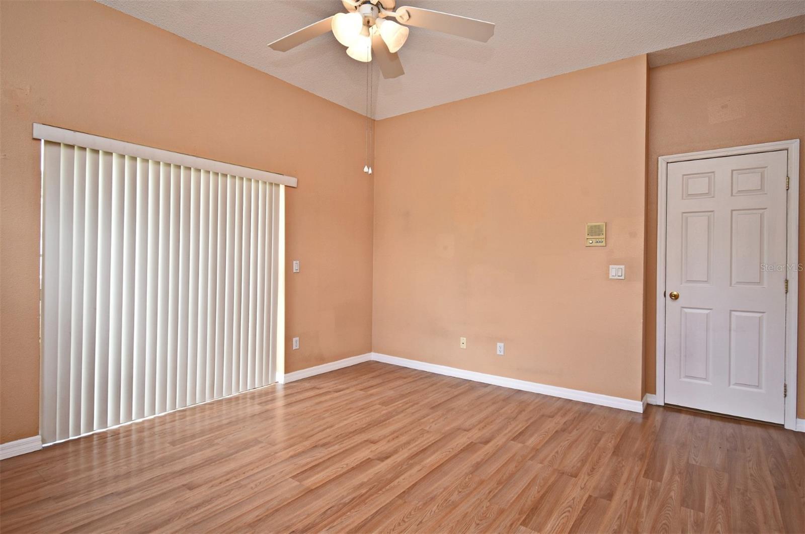 Image 21 of 40 For 8623 Honolulu Drive