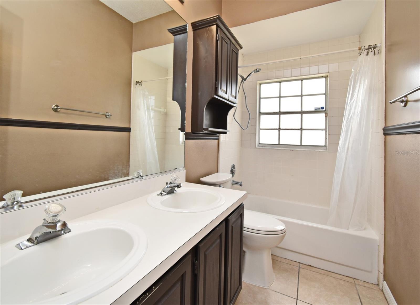 Image 29 of 40 For 8623 Honolulu Drive