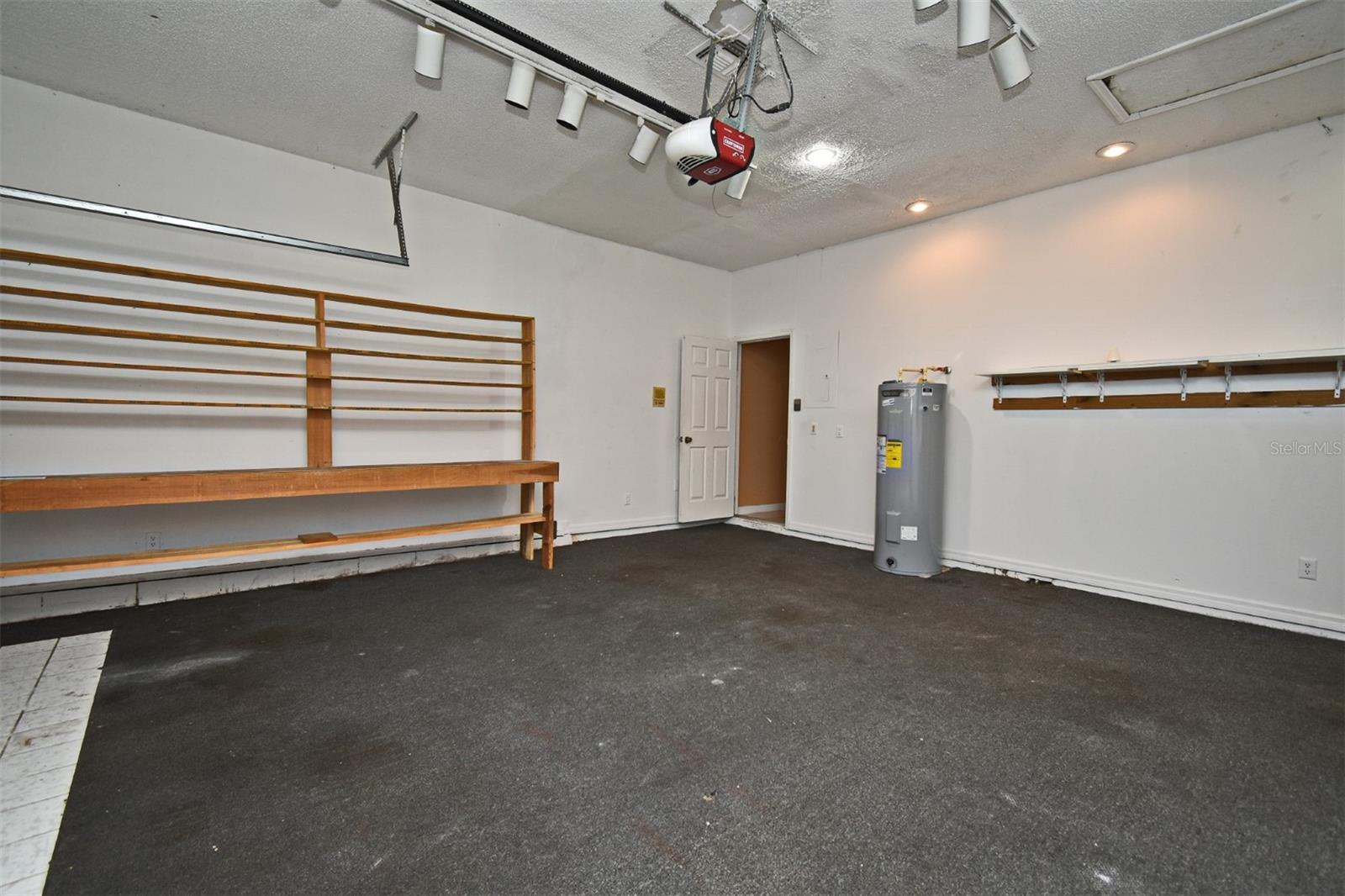 Image 33 of 40 For 8623 Honolulu Drive