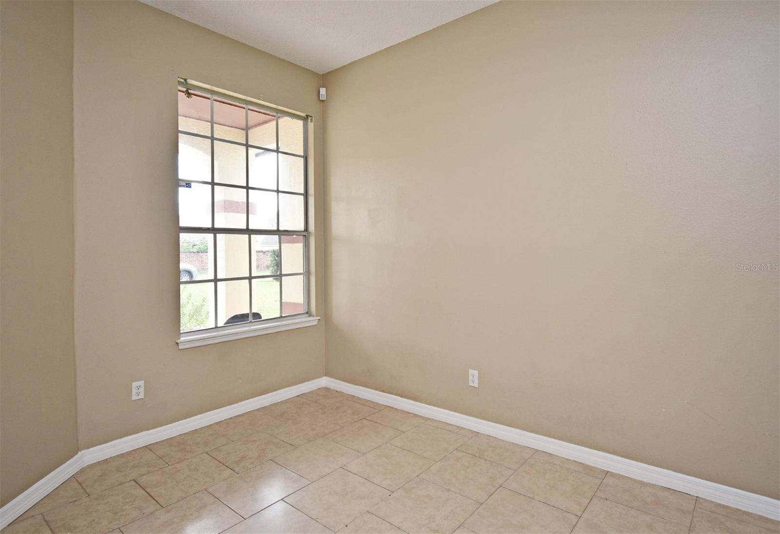 Image 7 of 40 For 8623 Honolulu Drive