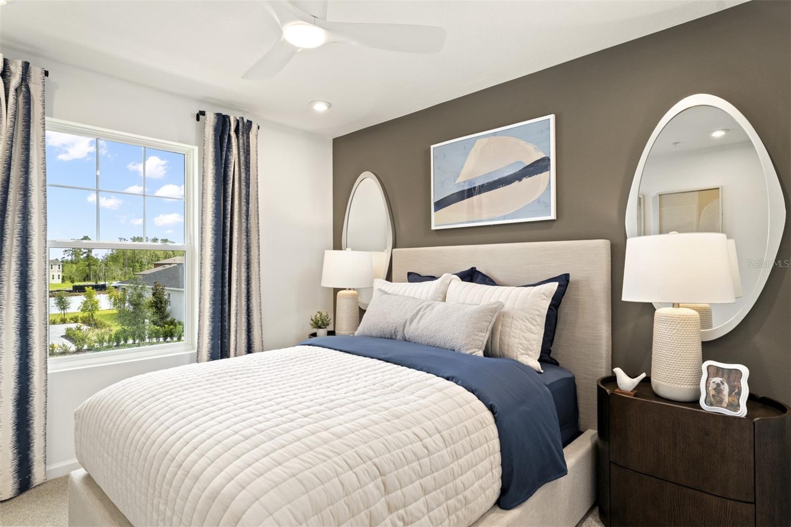 Image 10 of 20 For 9956 Red Canoe Alley