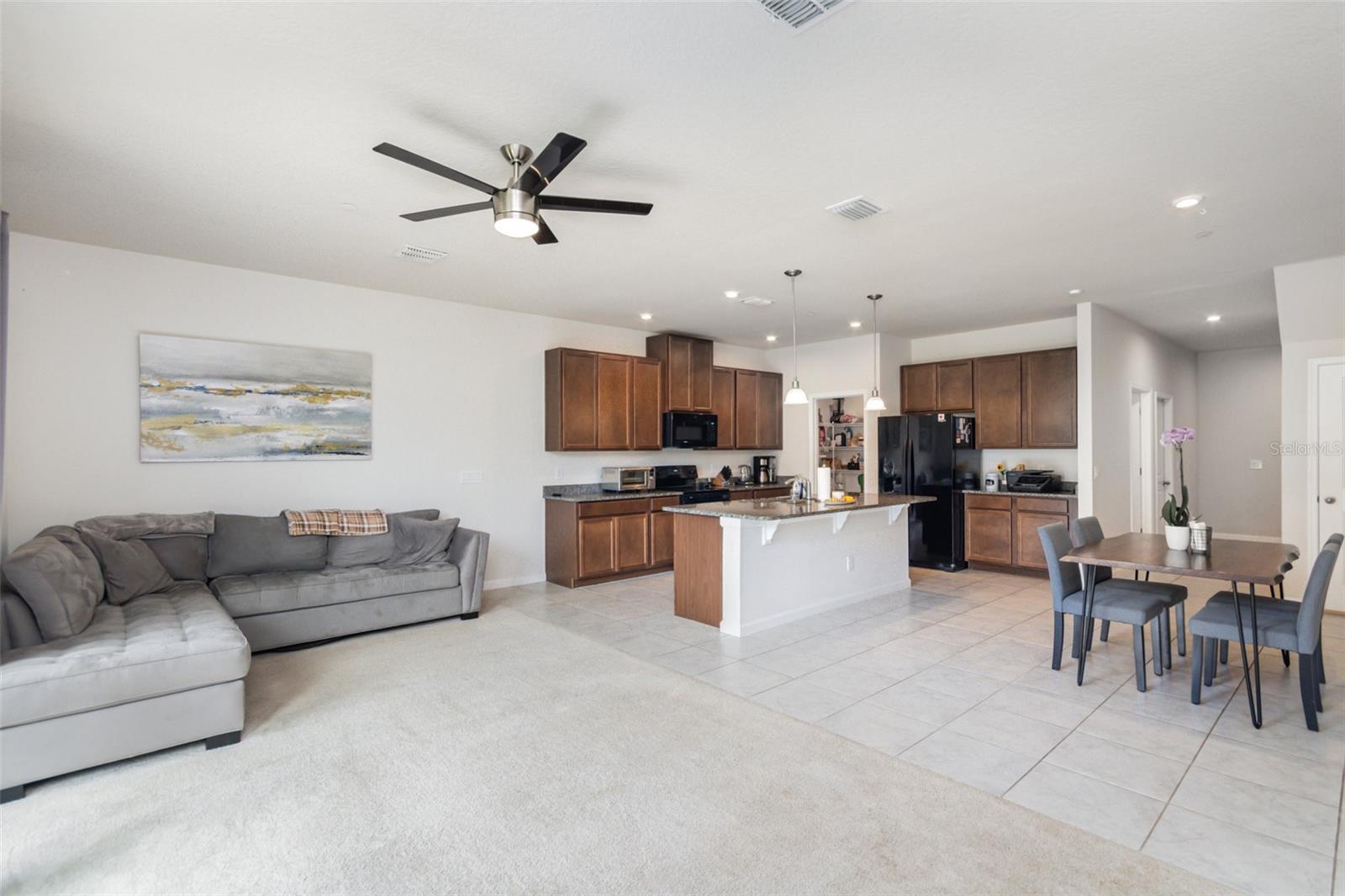 Image 4 of 30 For 1801 Holden Ridge Lane