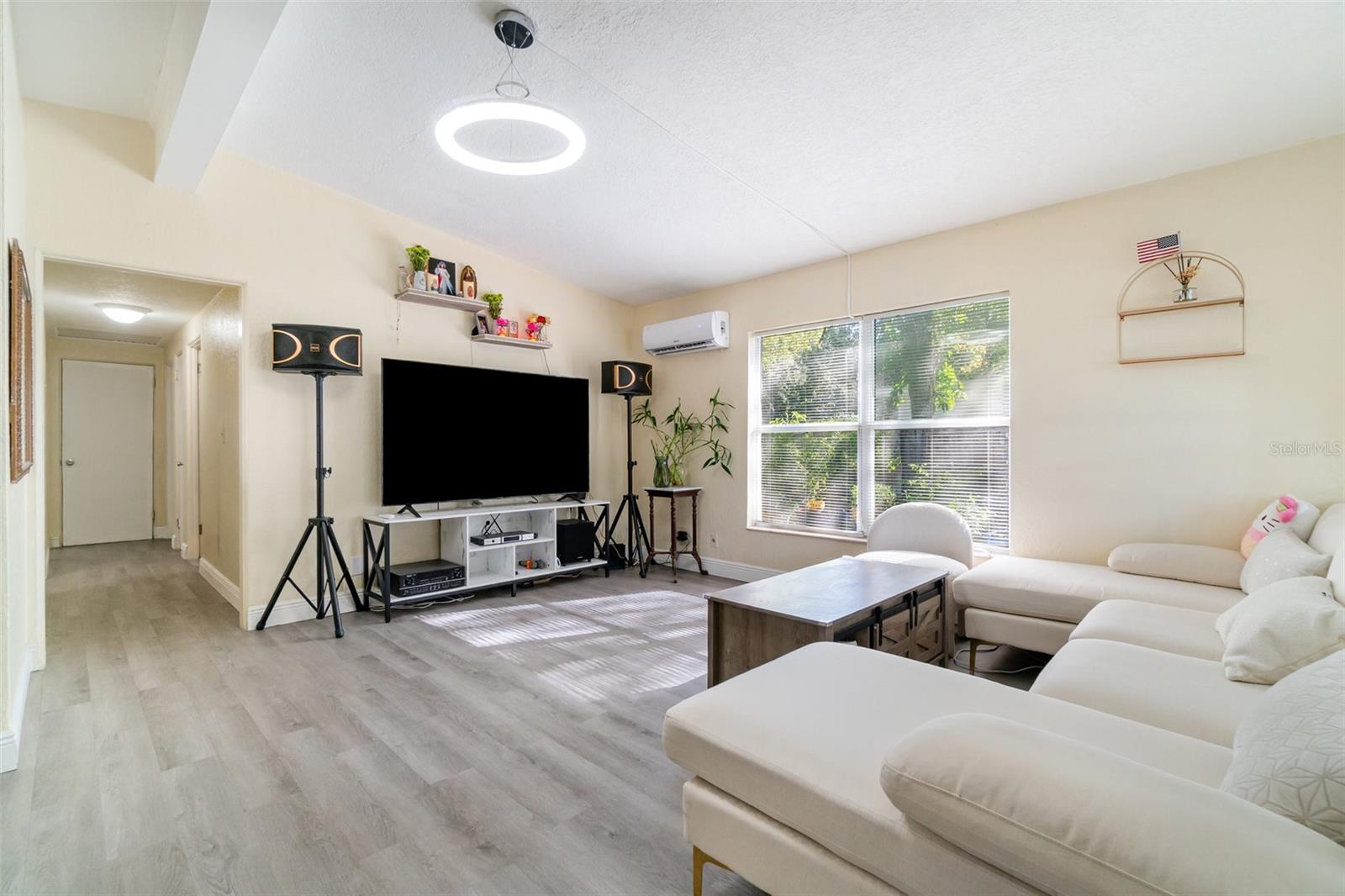 Image 9 of 28 For 306 Fairmont Drive
