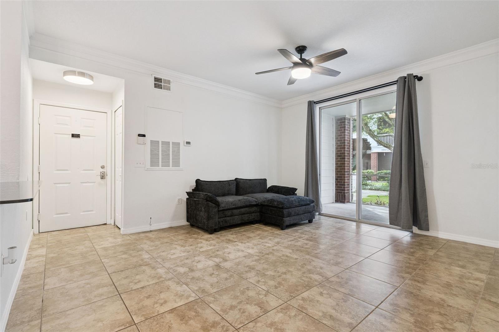 Image 11 of 28 For 13036 Mulberry Park Drive 417