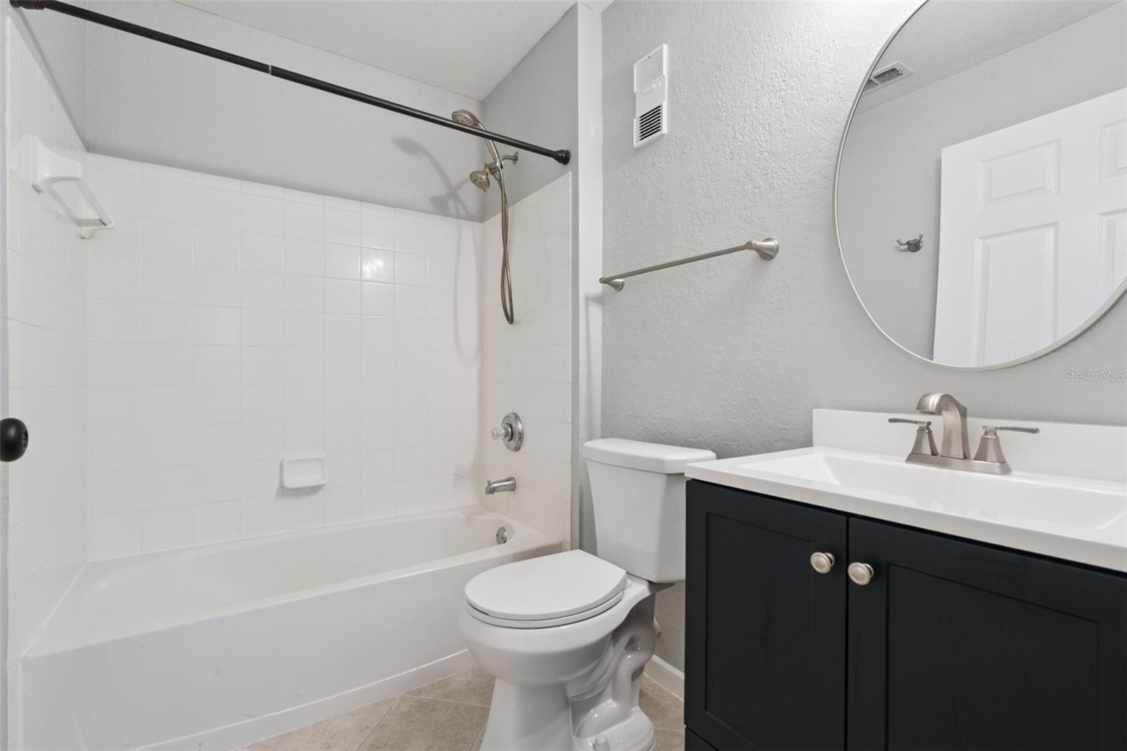 Image 18 of 28 For 13036 Mulberry Park Drive 417