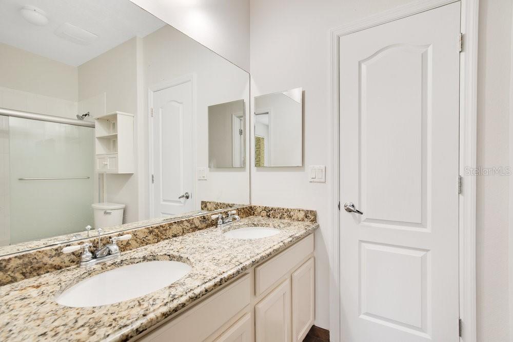 Image 47 of 62 For 1131 Fern Avenue