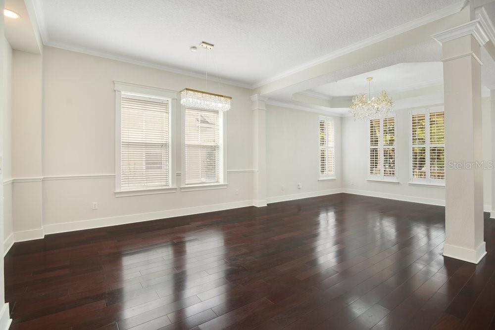 Image 7 of 62 For 1131 Fern Avenue
