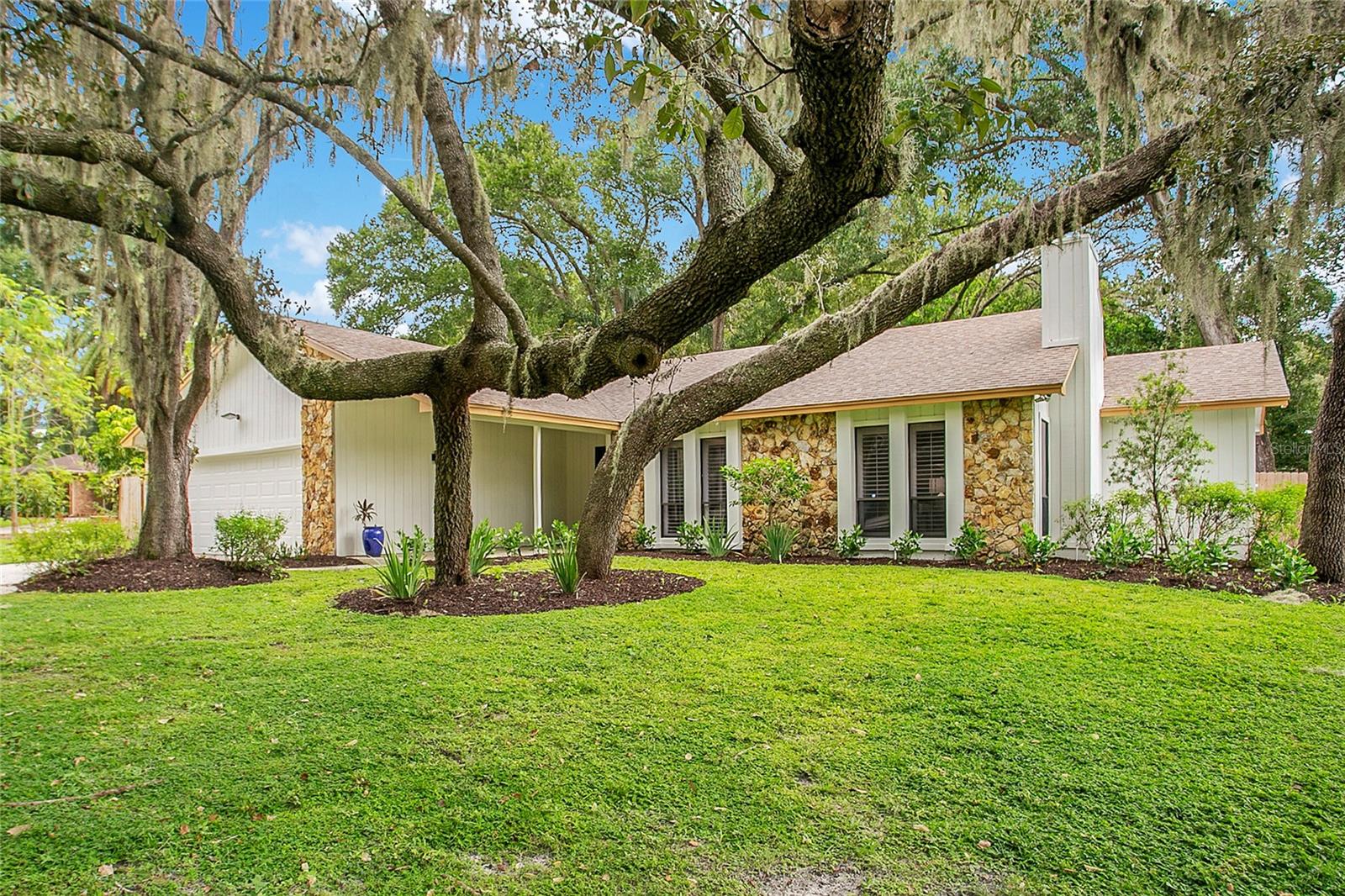 Image 2 of 37 For 2015 Woody Drive