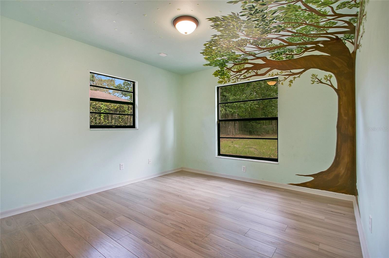 Image 24 of 37 For 2015 Woody Drive