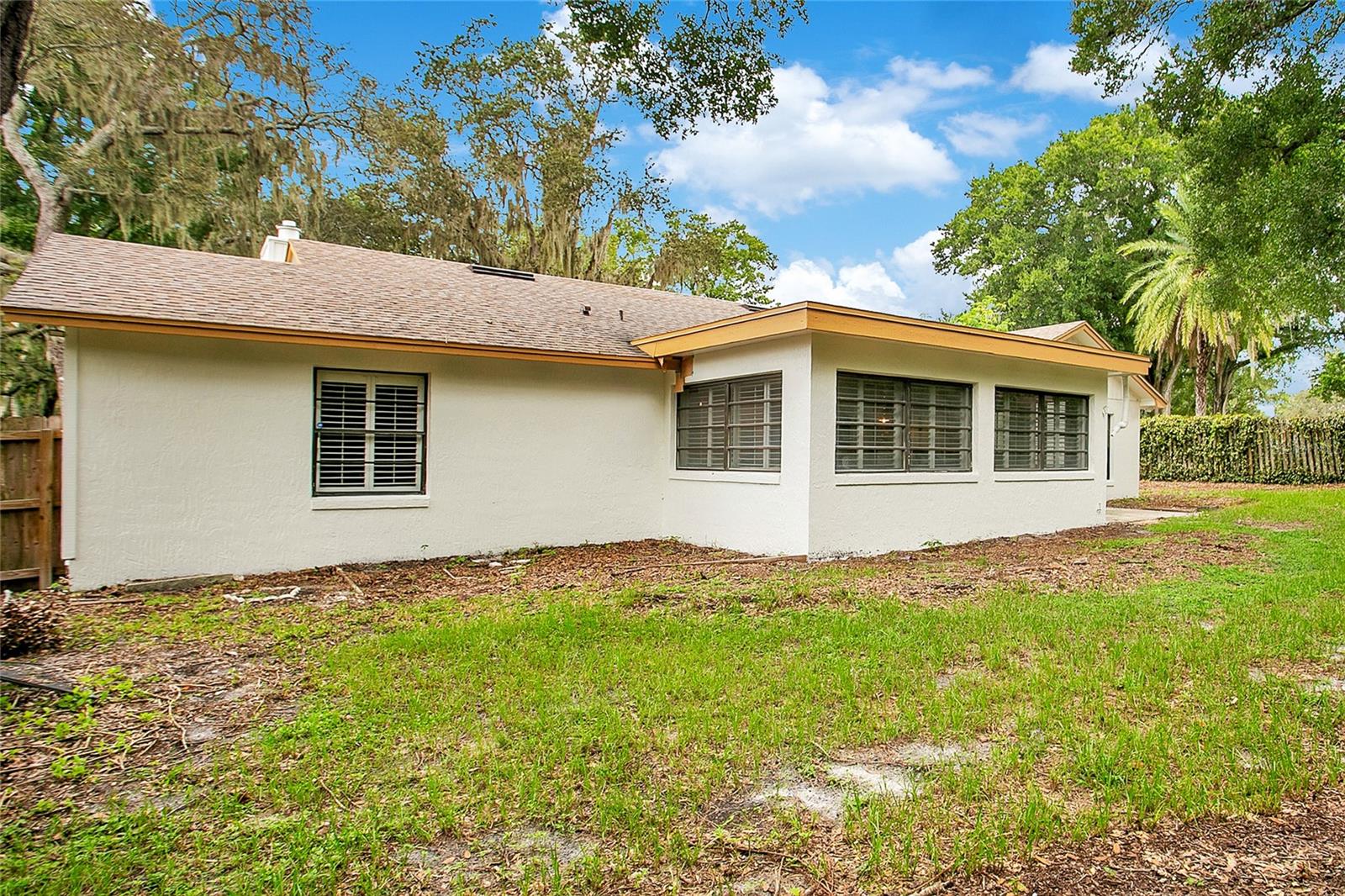 Image 34 of 37 For 2015 Woody Drive