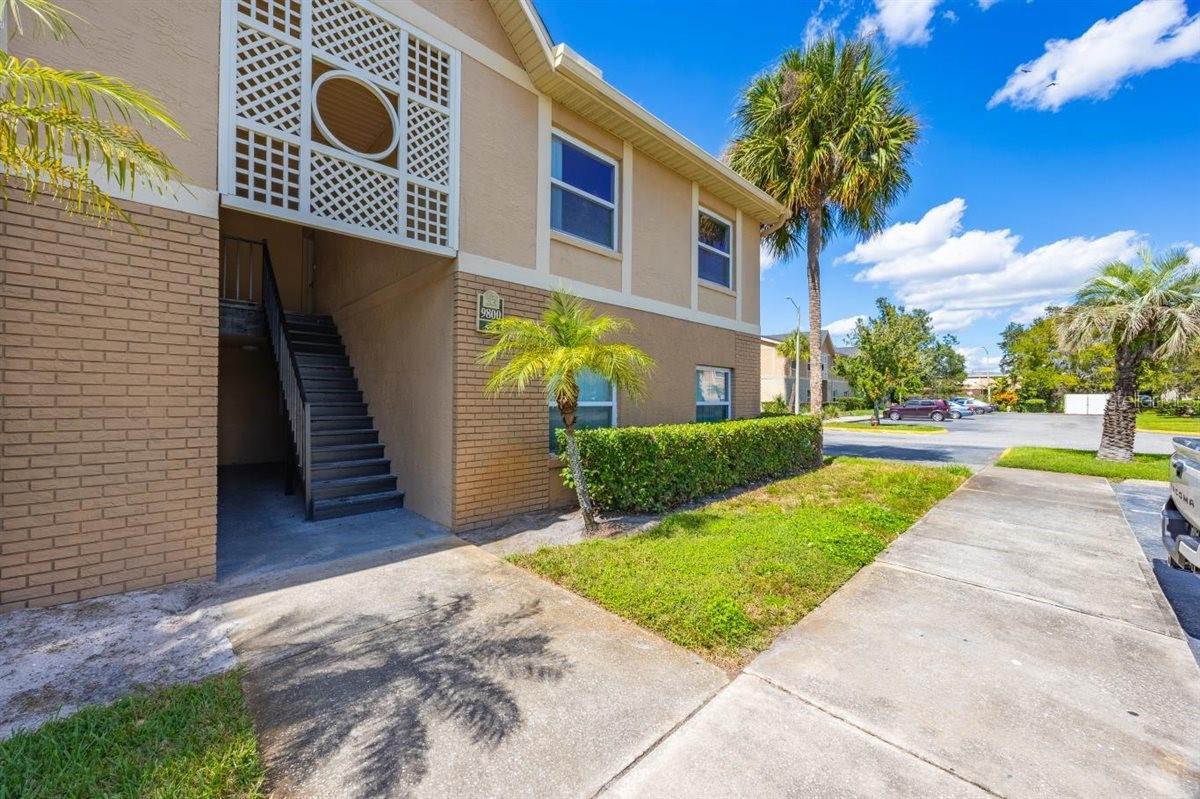 Image 2 of 17 For 9800 Turf Way Ge