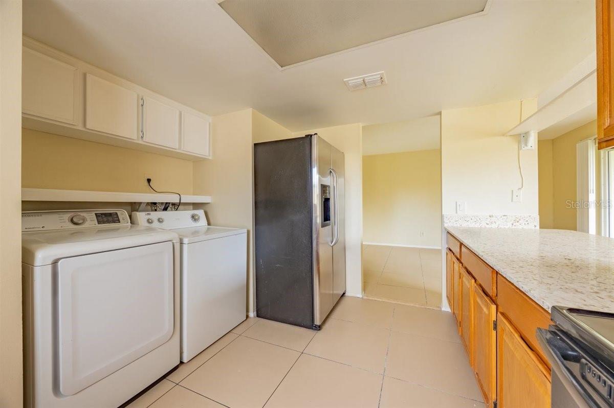 Image 8 of 17 For 9800 Turf Way Ge