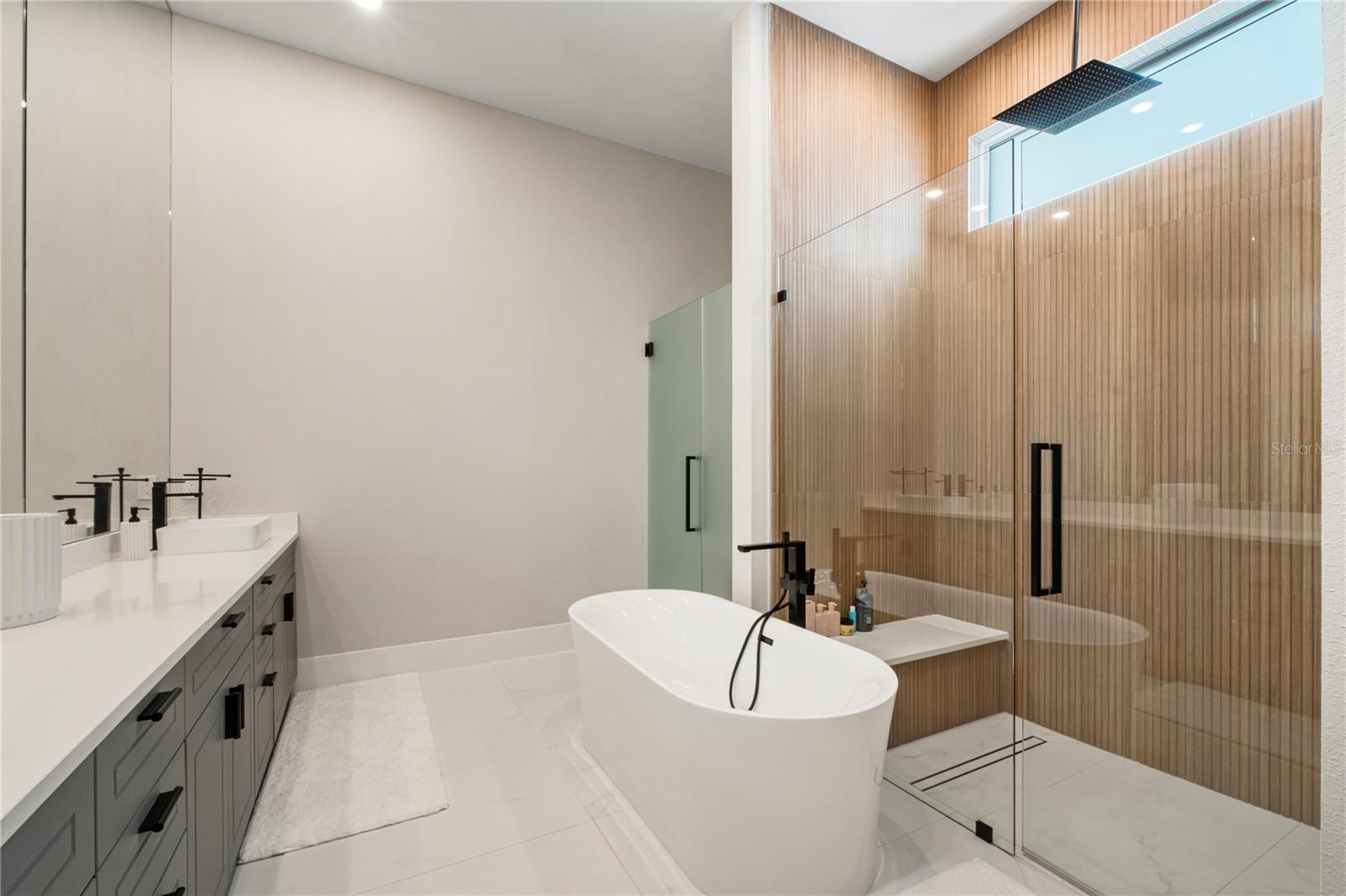 Image 13 of 48 For 16809 Bolsena Drive