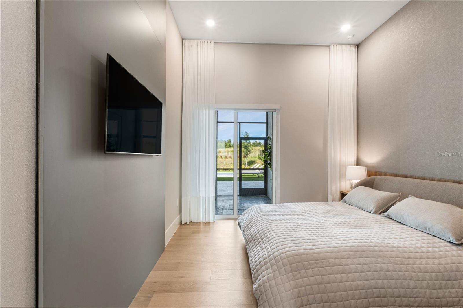 Image 19 of 48 For 16809 Bolsena Drive