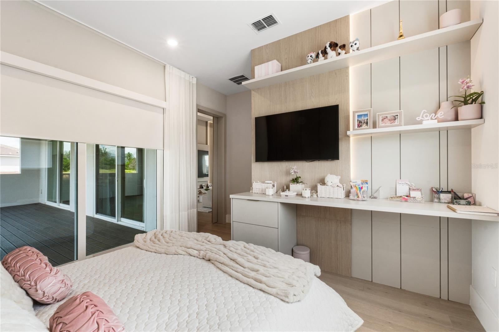 Image 32 of 48 For 16809 Bolsena Drive