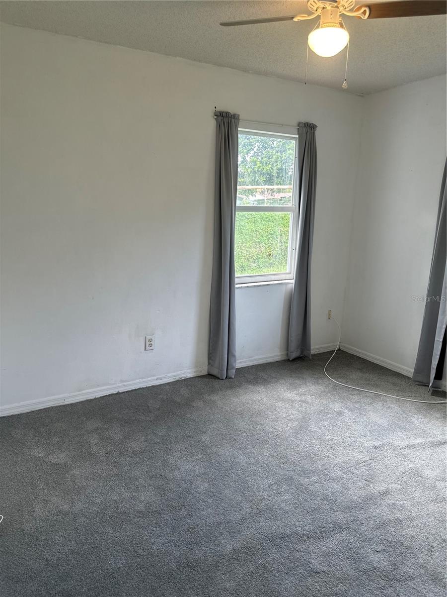 Image 5 of 10 For 3715 Avenue J Nw