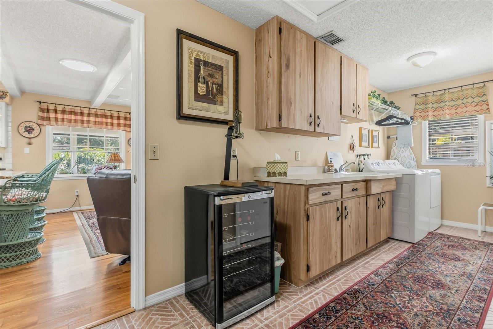 Image 17 of 44 For 448 Plumhollow Lane