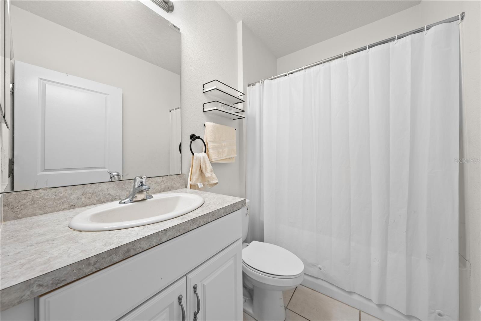 Image 11 of 47 For 608 Meadow Bend Drive