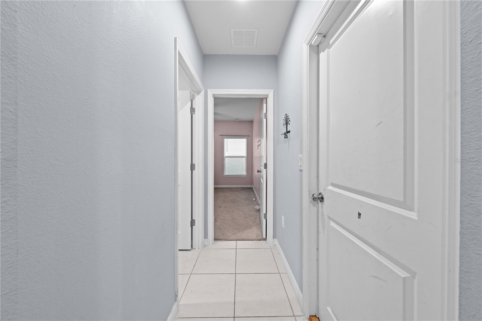 Image 14 of 47 For 608 Meadow Bend Drive