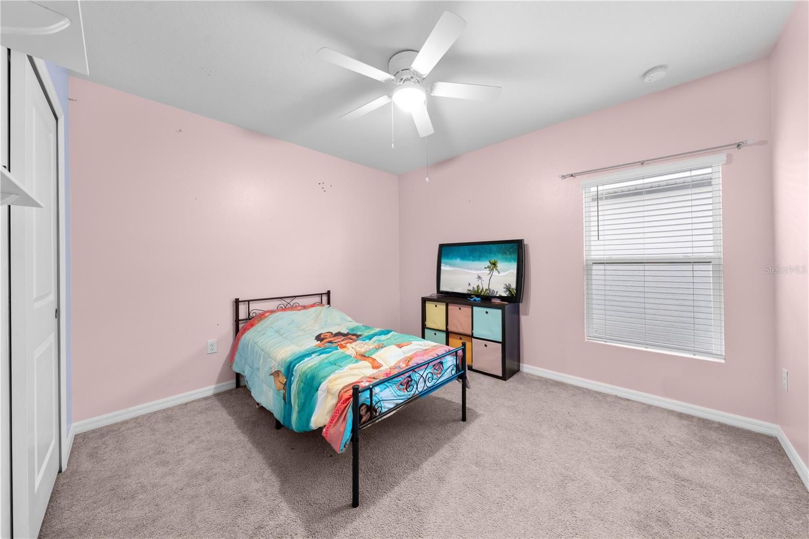 Image 17 of 47 For 608 Meadow Bend Drive