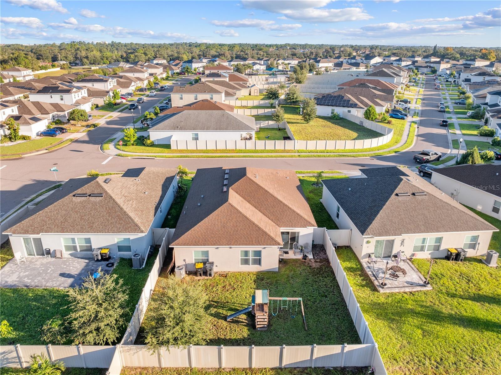 Image 36 of 47 For 608 Meadow Bend Drive