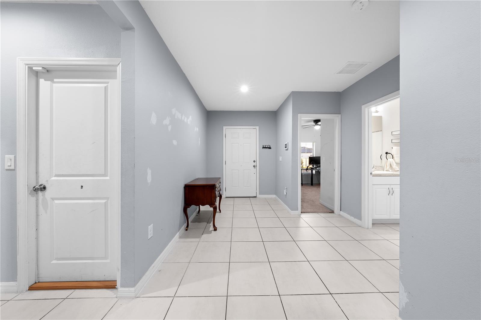 Image 6 of 47 For 608 Meadow Bend Drive