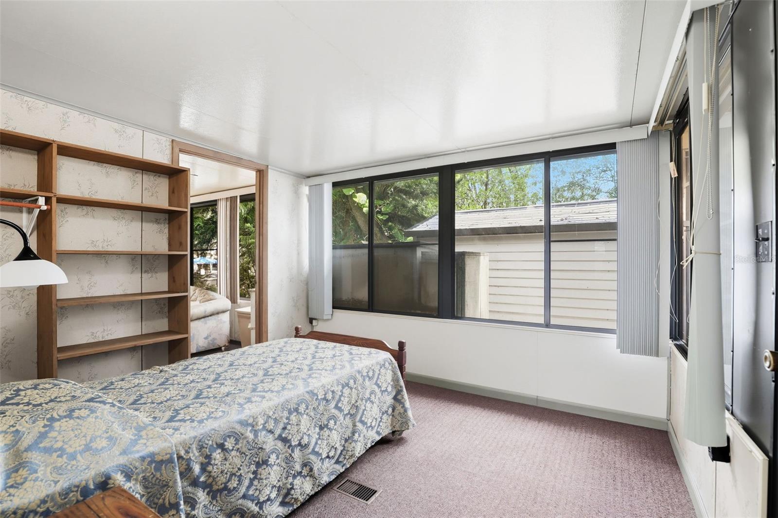 Image 22 of 32 For 3000 Clarcona Road 362