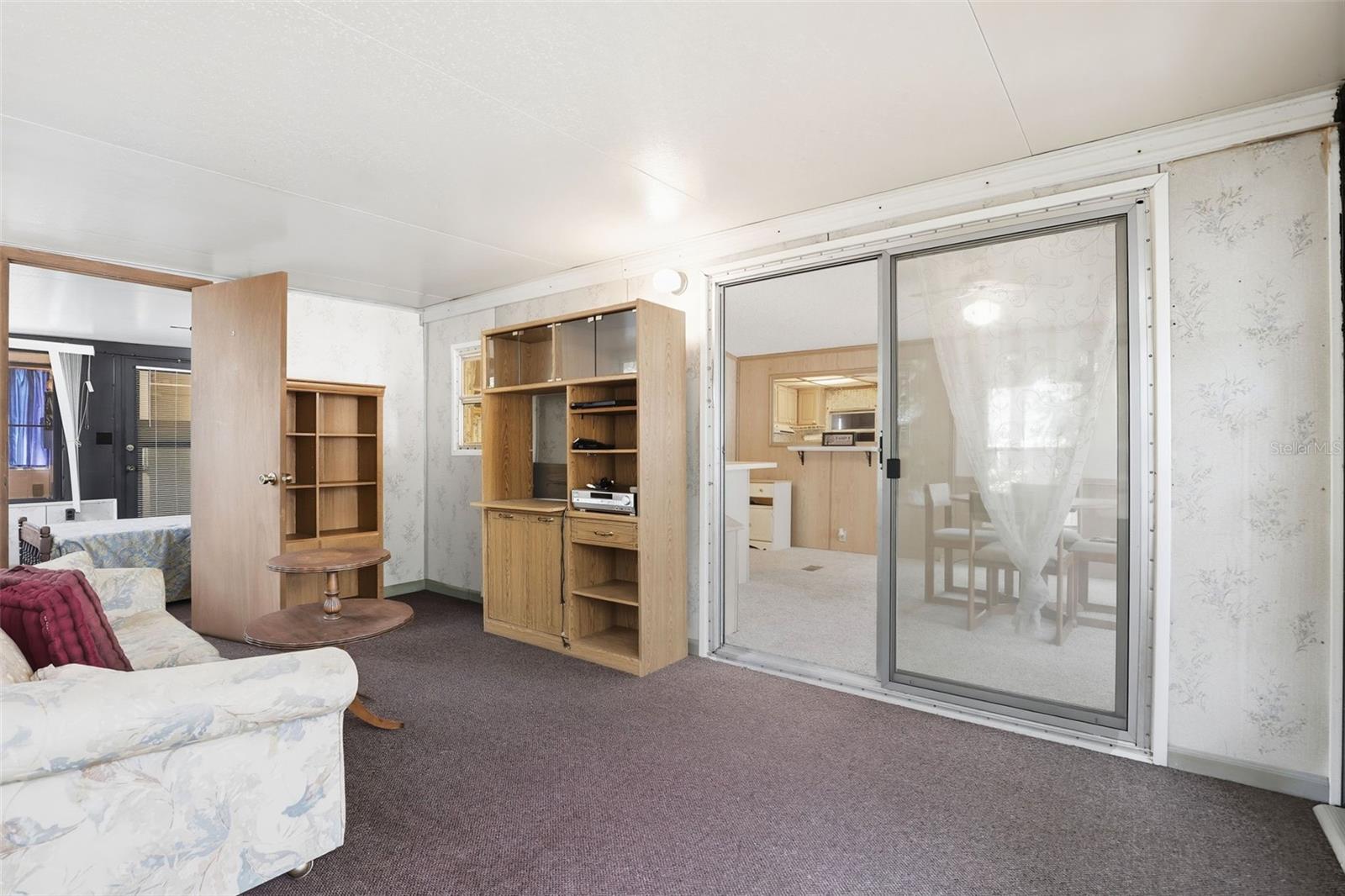 Image 5 of 32 For 3000 Clarcona Road 362