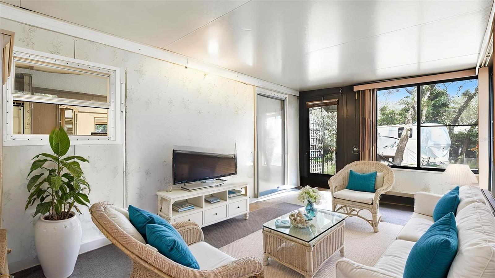 Image 9 of 32 For 3000 Clarcona Road 362