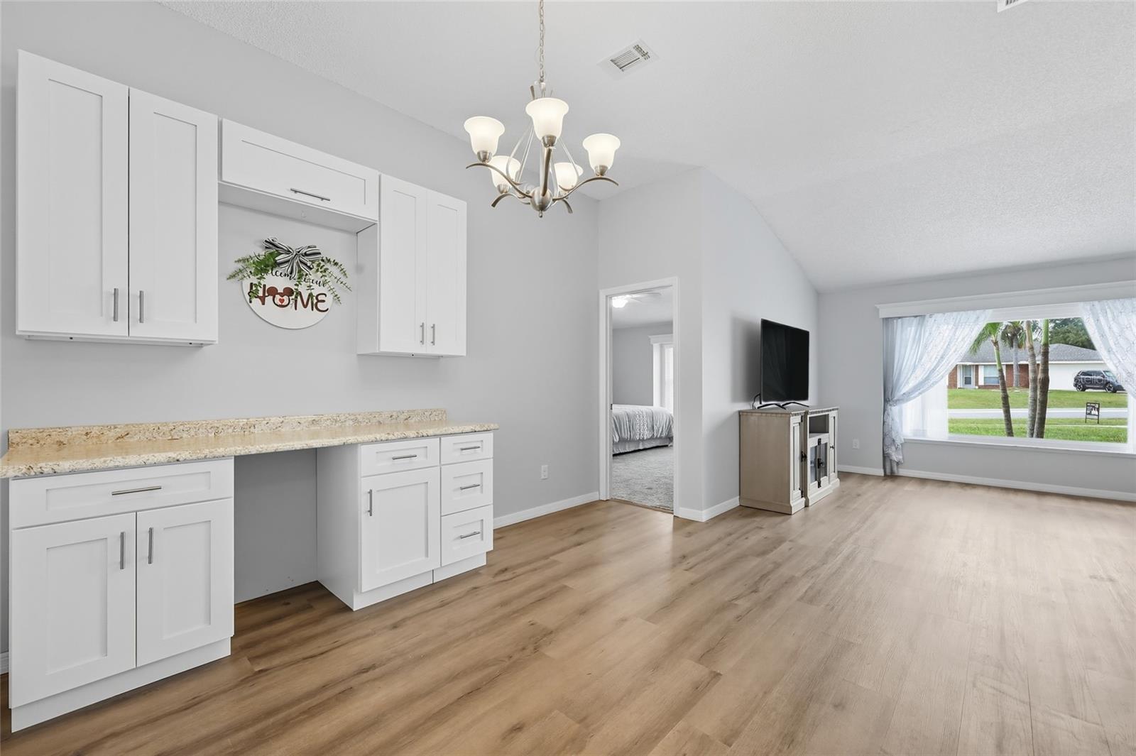 Image 11 of 40 For 2355 Fountain Road
