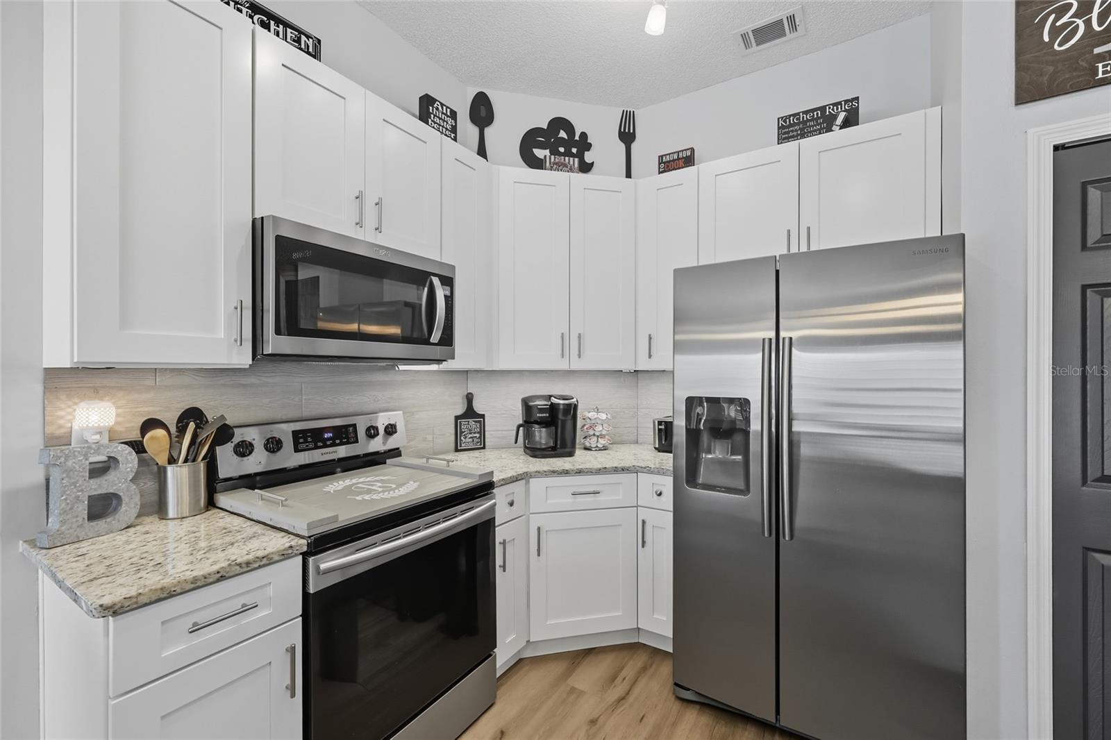 Image 15 of 40 For 2355 Fountain Road