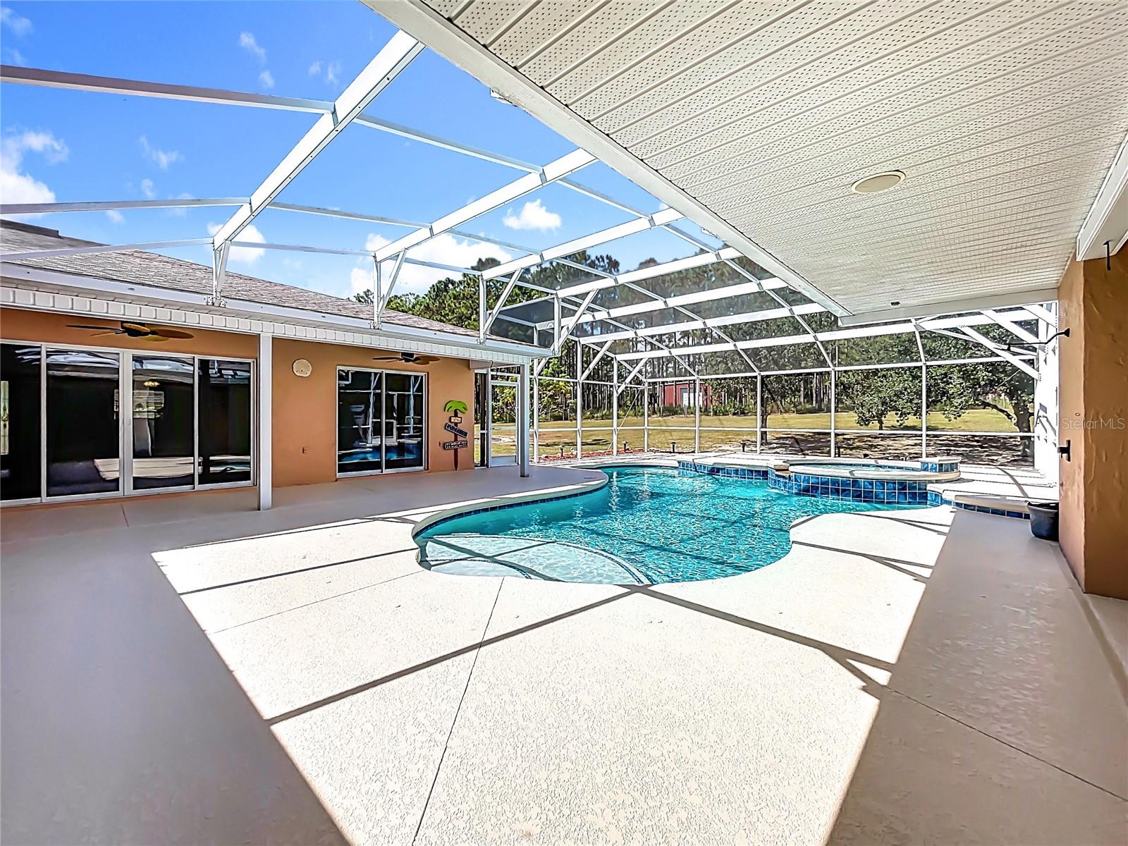 Image 76 of 100 For 527 Sunnyside Drive