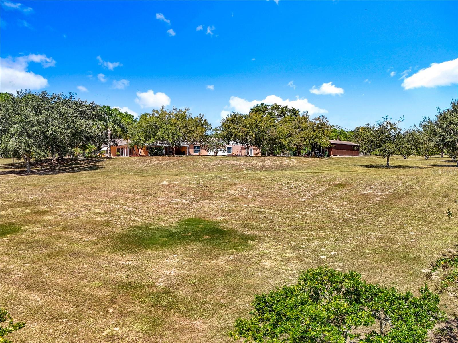 Image 88 of 100 For 527 Sunnyside Drive