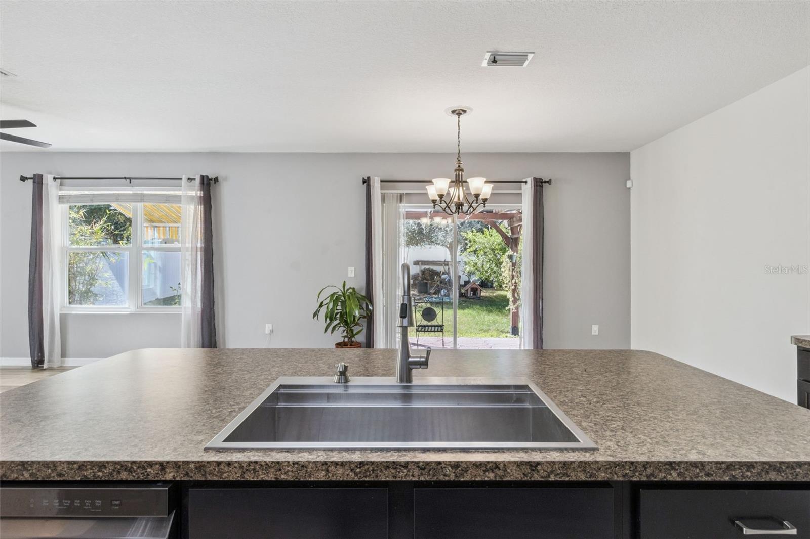 Image 14 of 43 For 10531 Whispering Hammock Drive