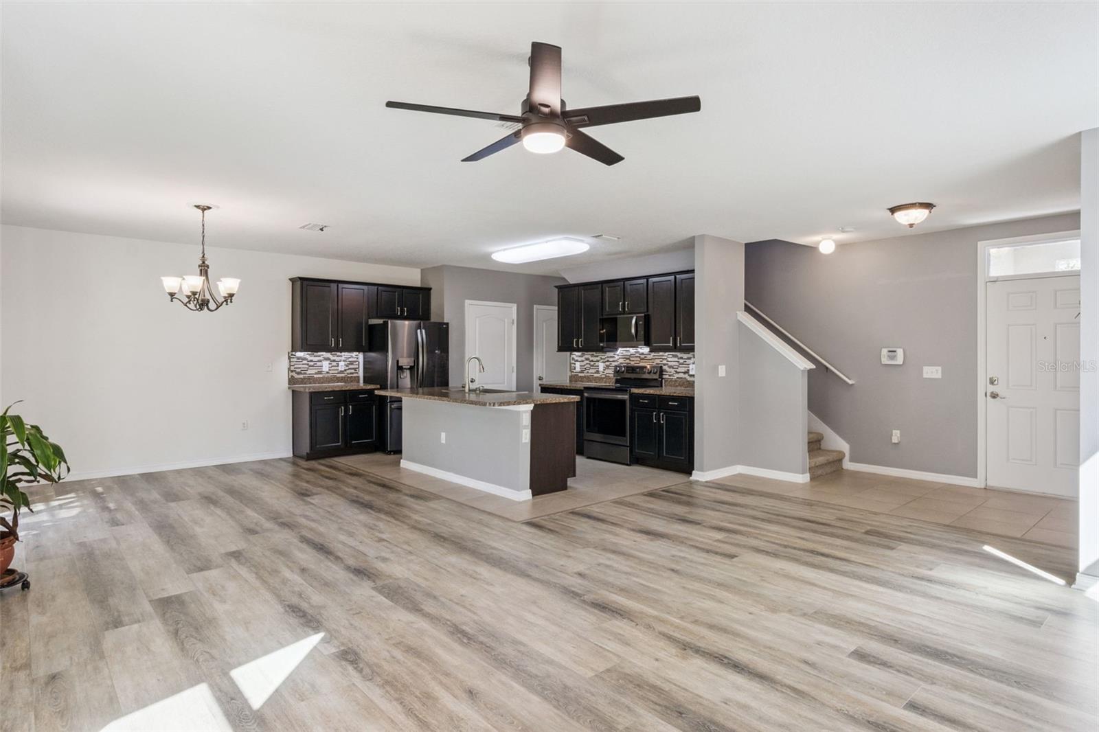 Image 15 of 43 For 10531 Whispering Hammock Drive