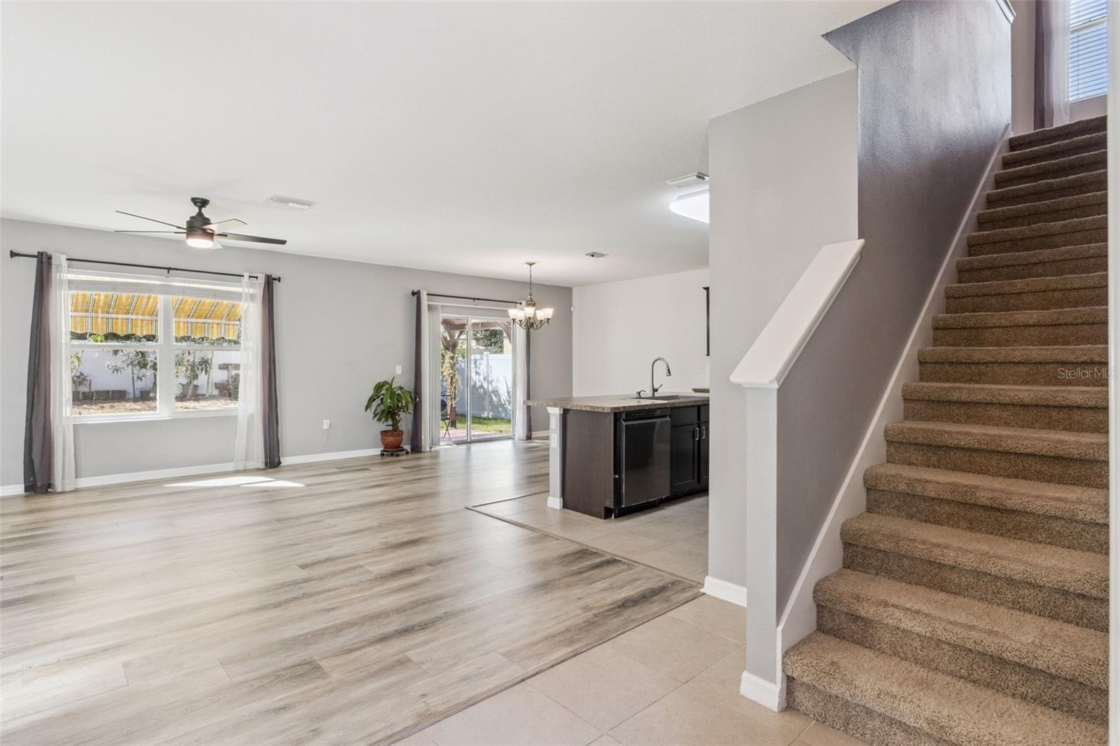 Image 5 of 43 For 10531 Whispering Hammock Drive