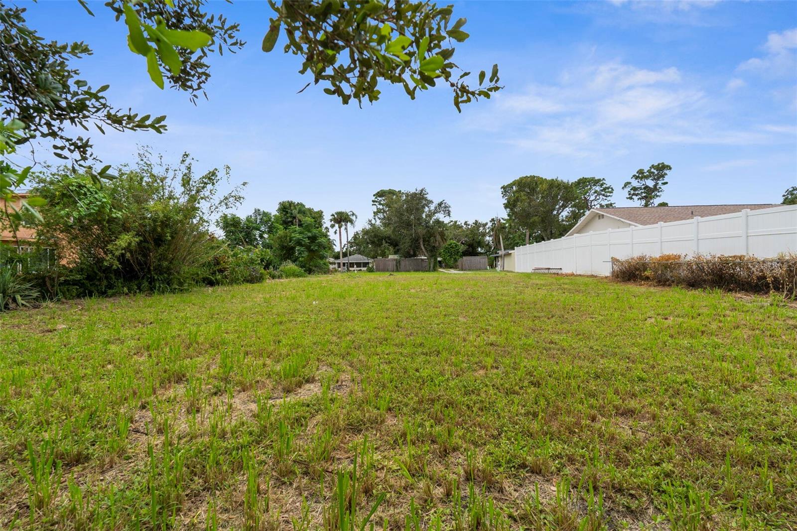 Image 10 of 12 For 216 Pavonia Road