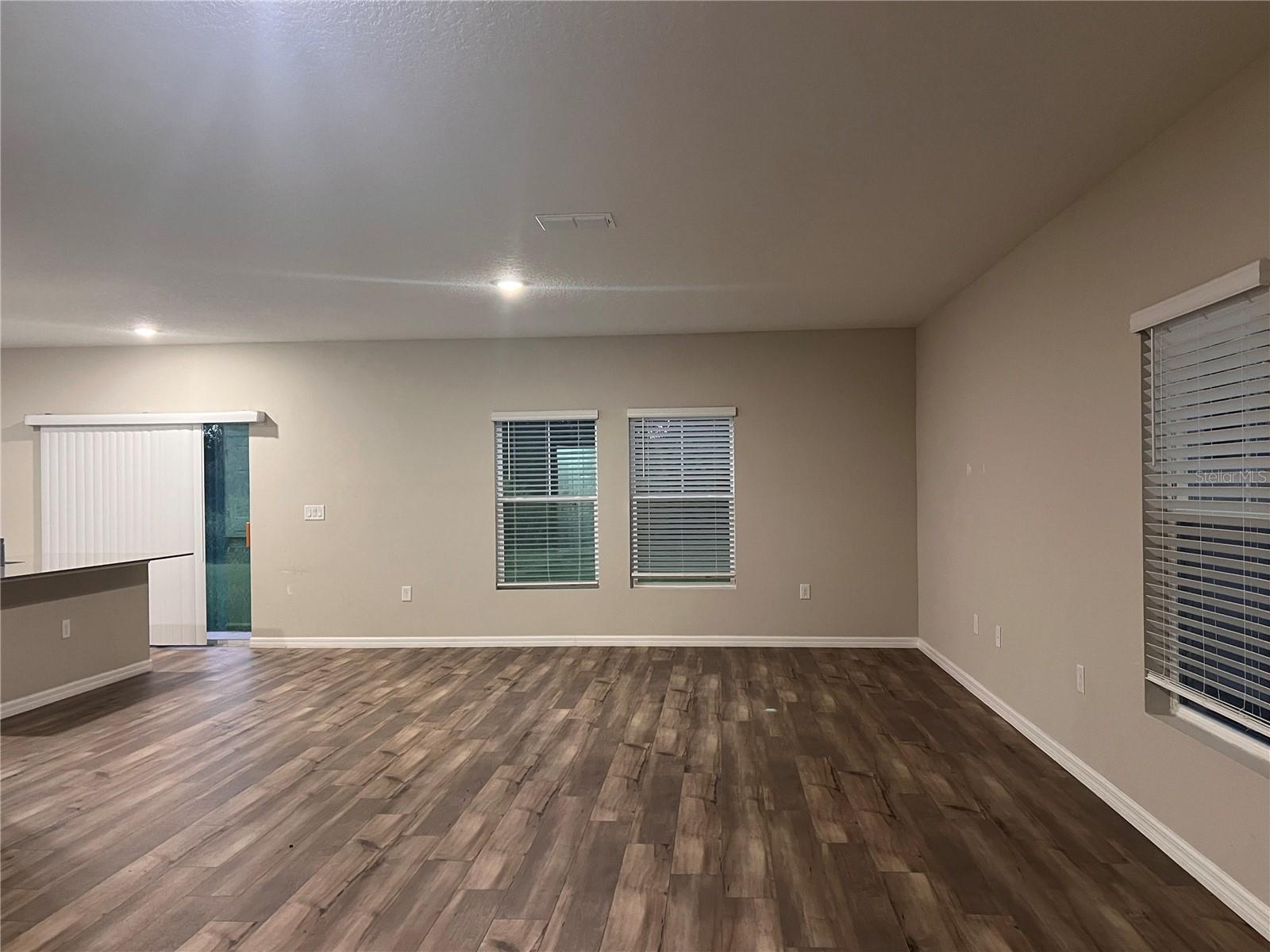 Image 14 of 24 For 7719 Depot Loop