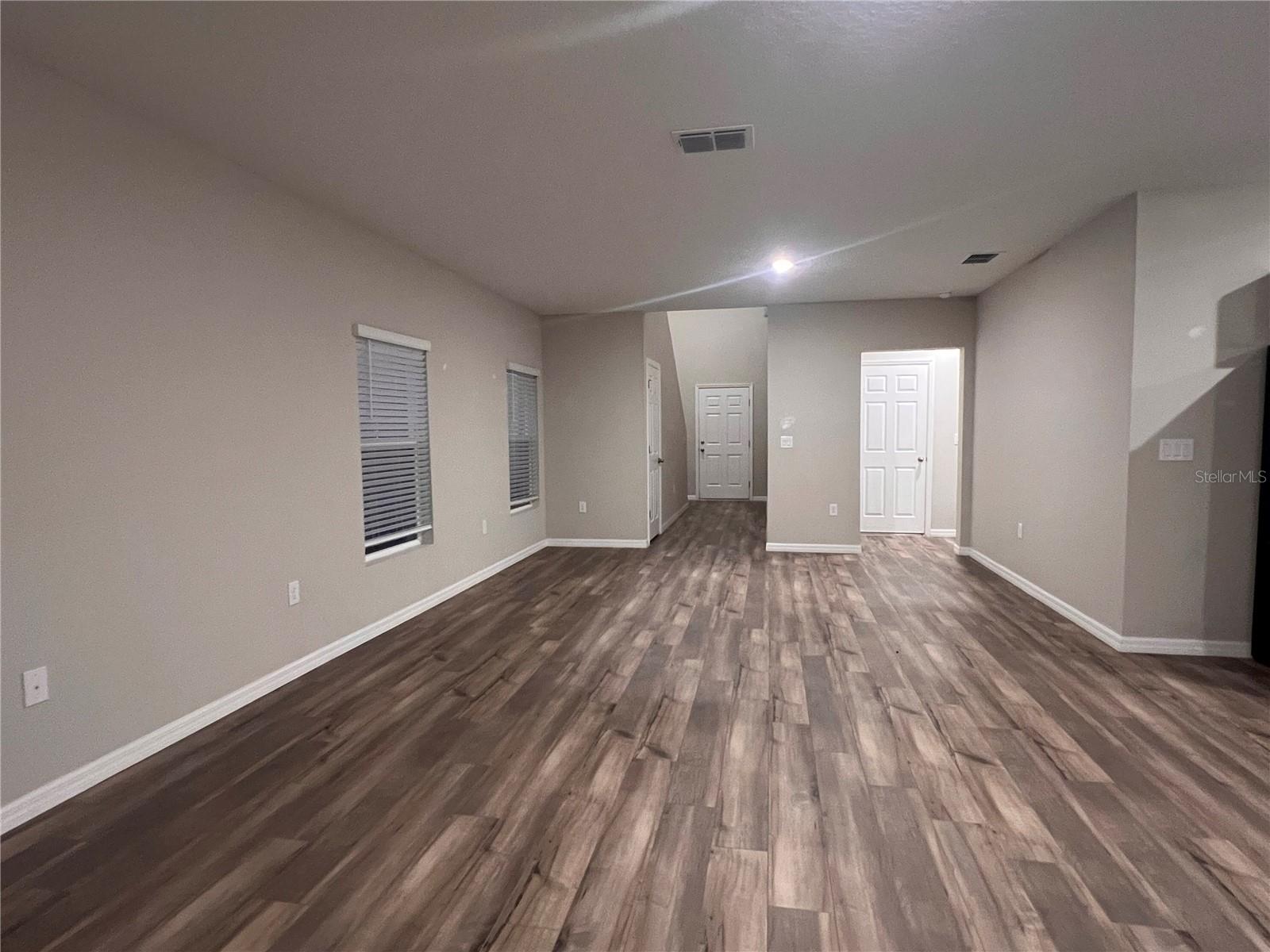 Image 15 of 24 For 7719 Depot Loop