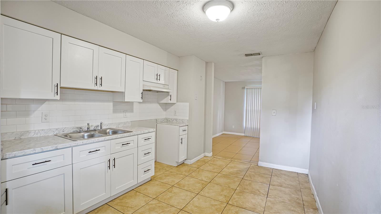 Image 3 of 17 For 6750 7th Street 1