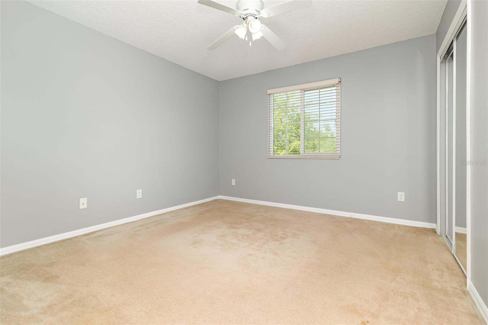 Image 18 of 35 For 10142 Silmarien Street