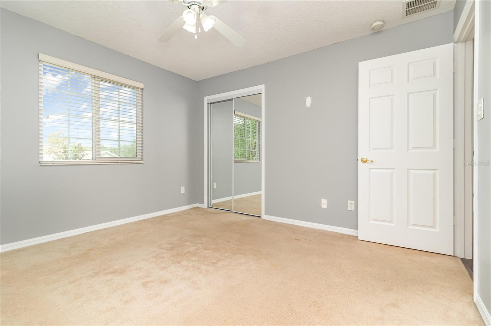 Image 19 of 35 For 10142 Silmarien Street